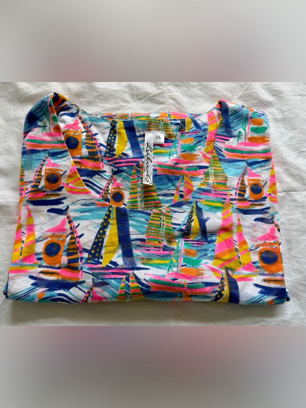LuLu B 2X Multicolor Sailboat Print Women's Top